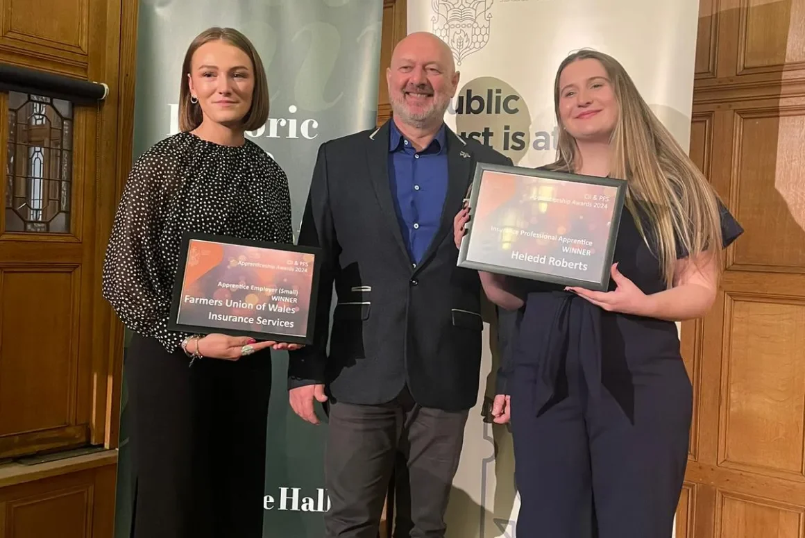FUW Insurance Services Ltd Shines at Prestigious Apprenticeship Awards