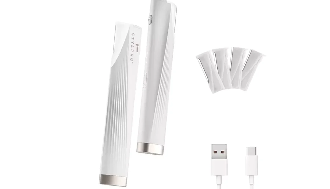 2-in-1 Light Up Sonic Dermaplane from STYLPRO