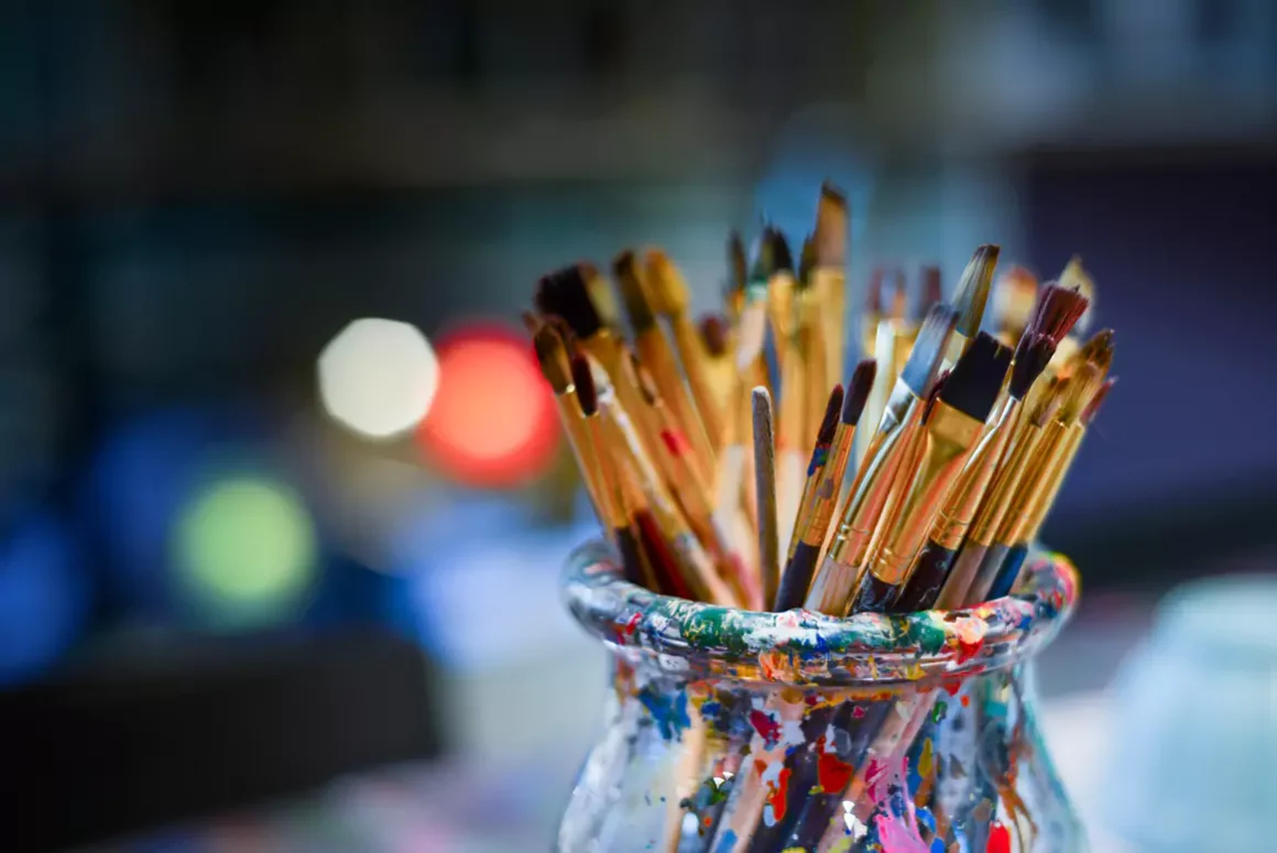 How to Launch Art Classes and Workshops