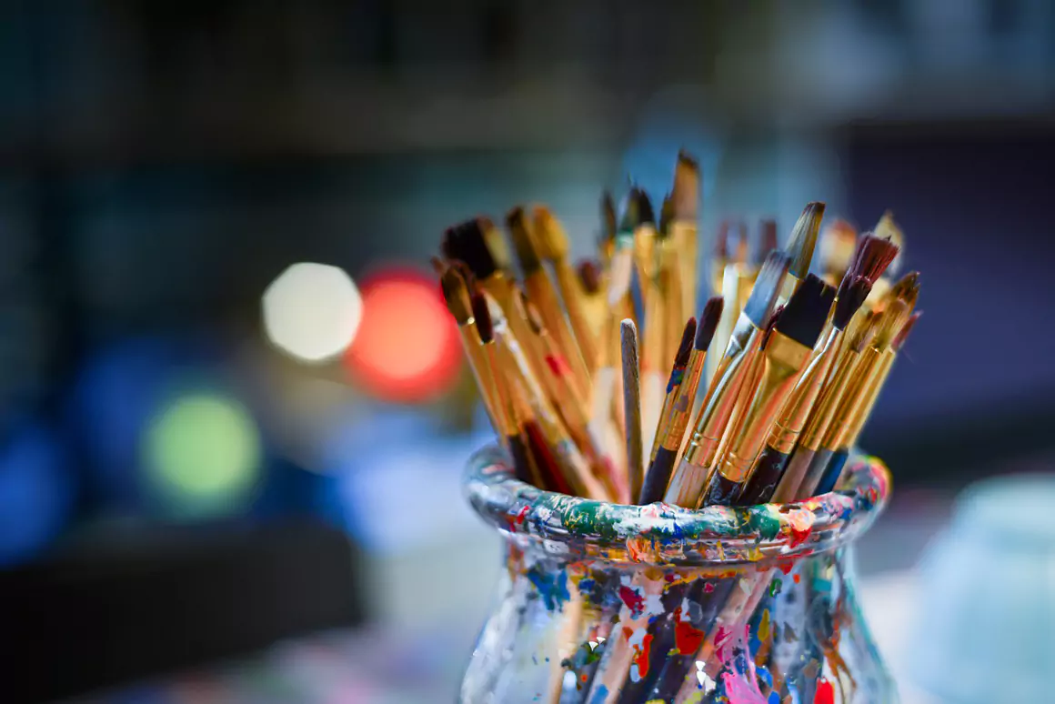 How to Launch Art Classes and Workshops