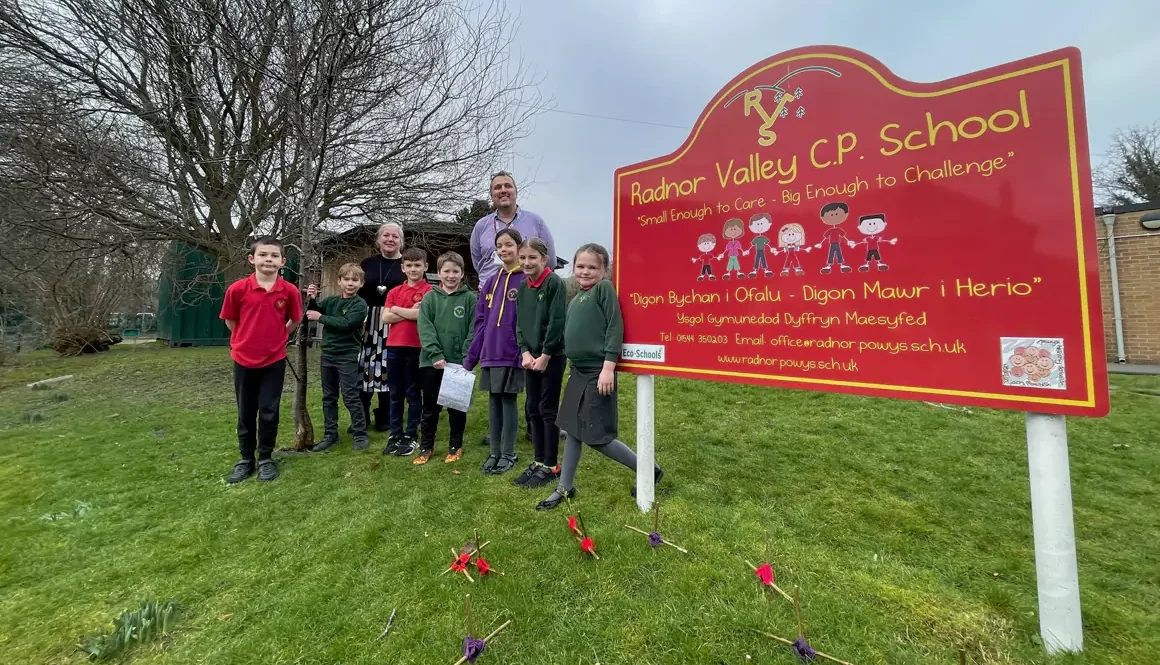 Pupils Collect Over Three Tonnes of Batteries in Recycling Challenge