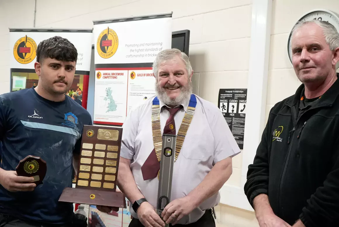 Bricklaying Students Triumph in Guild of Bricklayers Competition