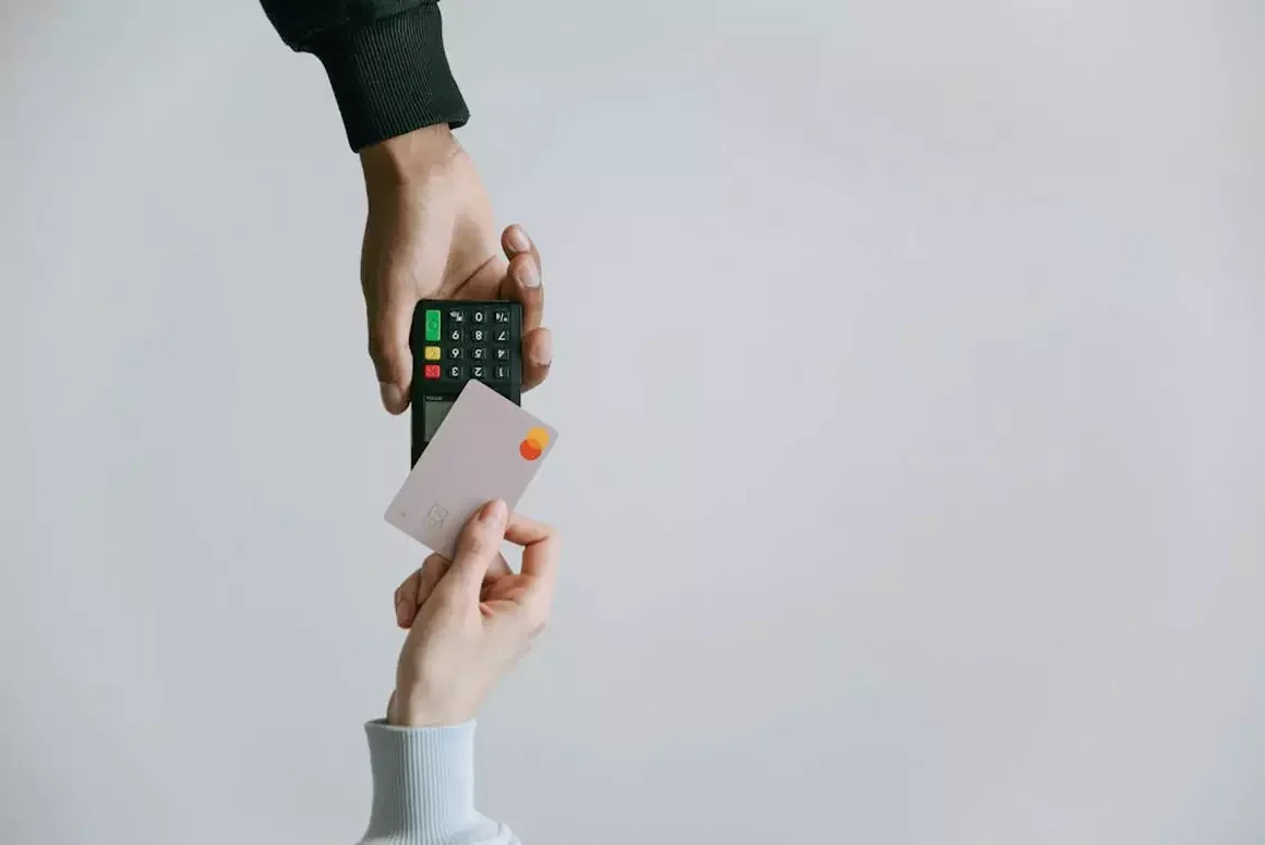 The Future of Digital Payments in Wales: From Contactless to Cryptocurrency