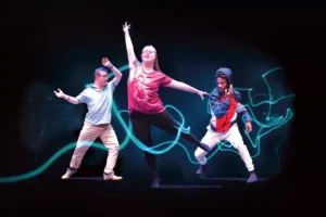Humans Move : Let Life Dance