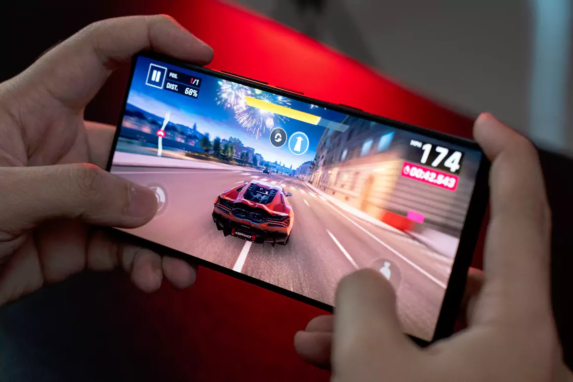 Why More Players Are Switching to Smartphones
