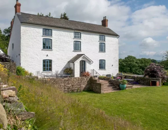 Wonderful Escapes at Wern-y-Cwm Farm