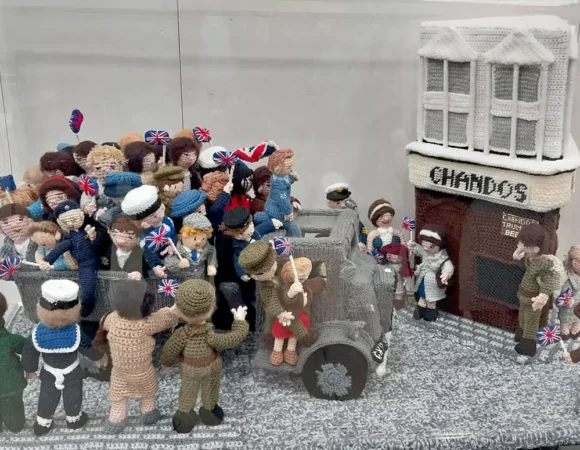 Special VE Day Wool Art Installation Wows Wonderwool Visitors