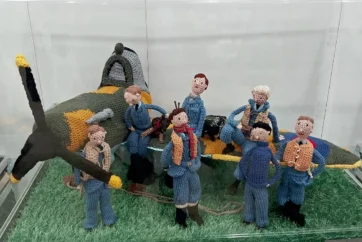 Special VE Day Wool Art Installation Wows Wonderwool Visitors
