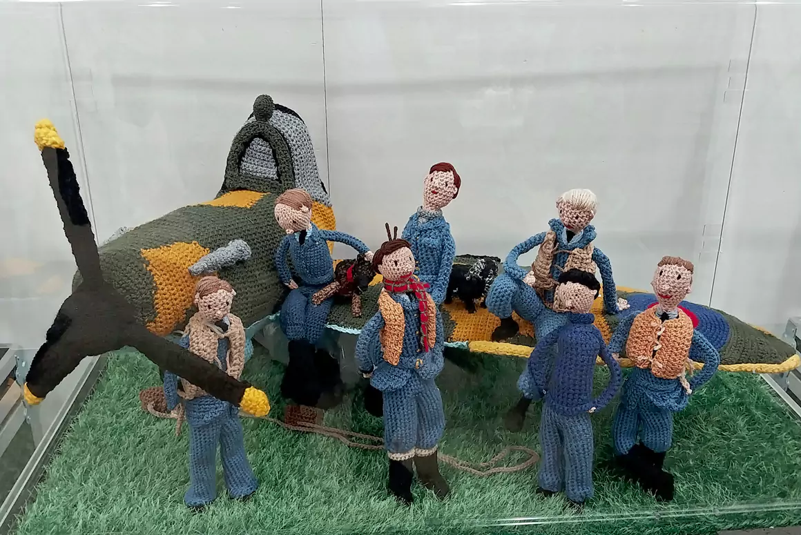 Special VE Day Wool Art Installation Wows Wonderwool Visitors