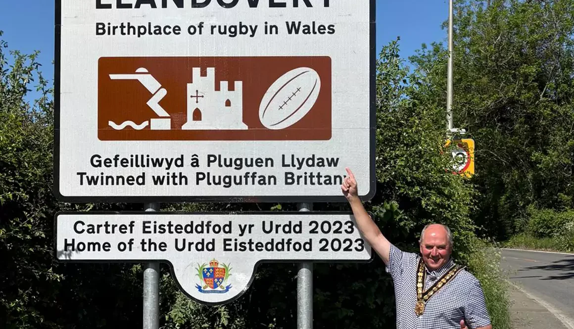 Signpost Confirms Llandovery as the Co-founder of Rugby in Wales