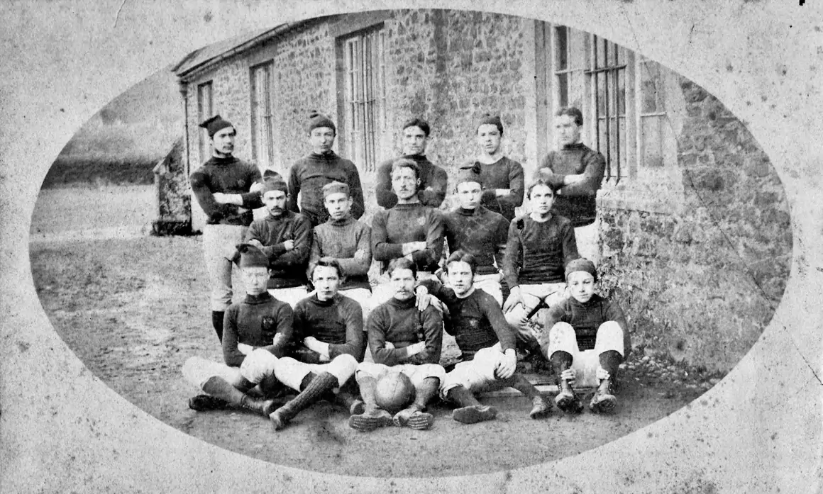 Signpost Confirms Llandovery as the Co-founder of Rugby in Wales Signpost Confirms Llandovery as the Co-founder of Rugby in Wales