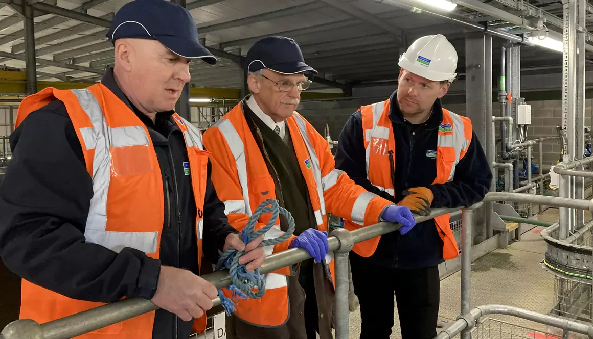 MS for North Wales Visits Hafren Dyfrdwy’s Water Treatment Works