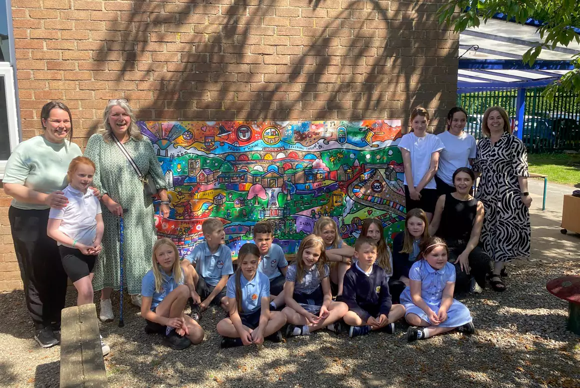 Pupils of Ysgol Y Waun Railway 200 Mural