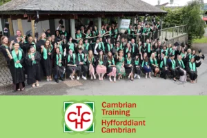 More Than 100 Apprentices Attend Graduation Ceremony
