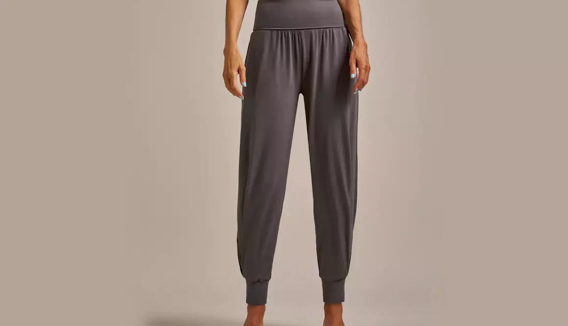 Women’s Horizon Cuffed Bamboo Yoga Pants from BAM