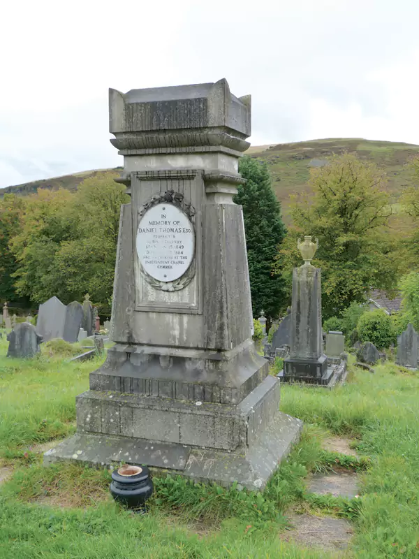 Memorial to the bravery of Danial Thomas