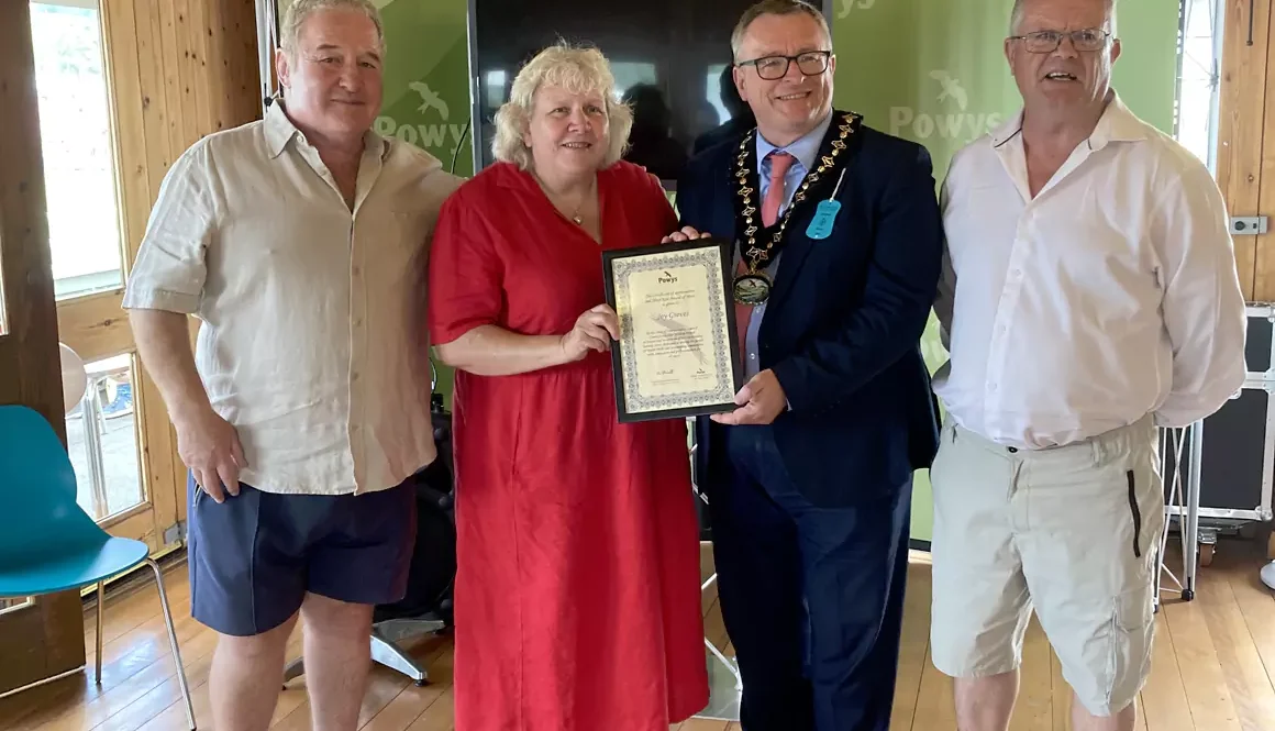 Long Standing Nurse is Presented with Silver Kite Award