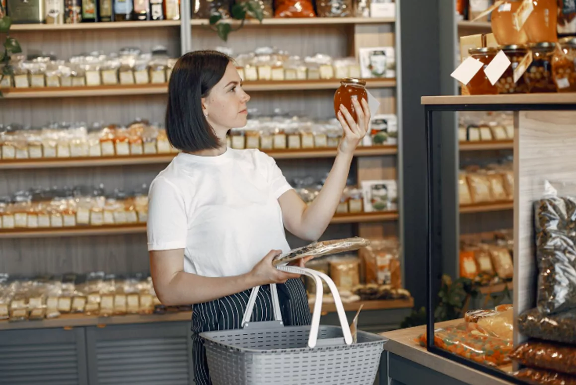 The Sweet Truth: How to Spot Genuine Raw Honey and Avoid the Fakes