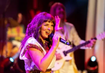 Arrival – The Hits of ABBA