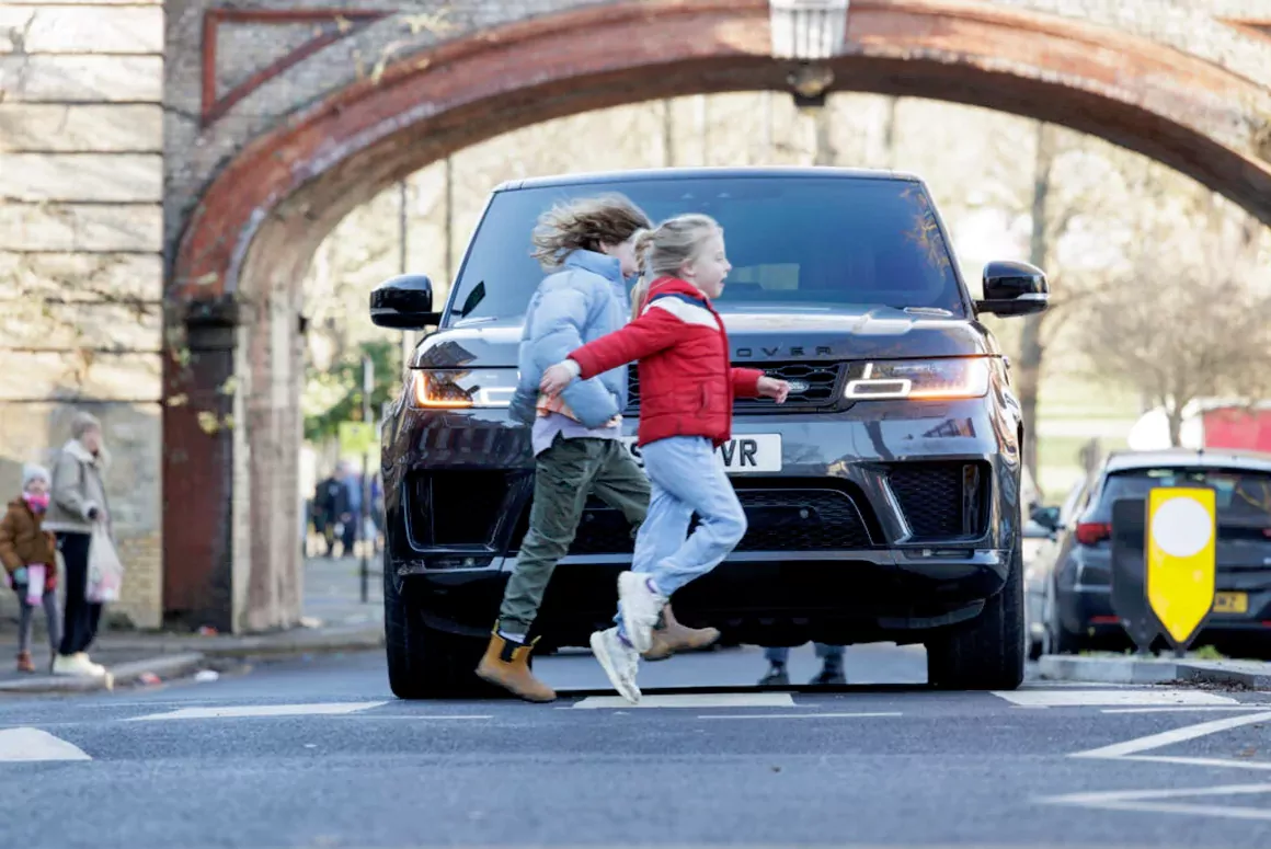 Cardiff Council Becomes First to Tackle SUV Carspreading