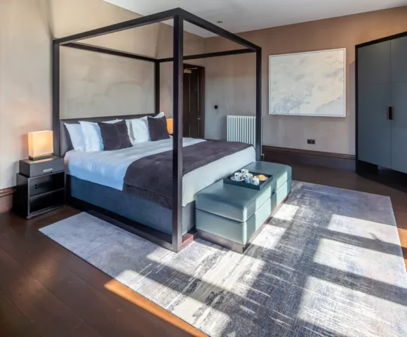 Penrhiw Priory - Bedroom Penrhiw Priory - Bedroom