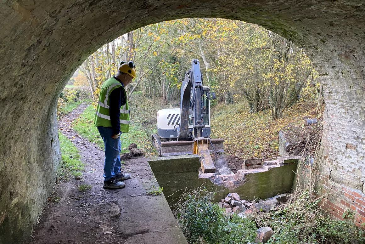 Shropshire Union Canal Society - Nov 2025 Work Party Report