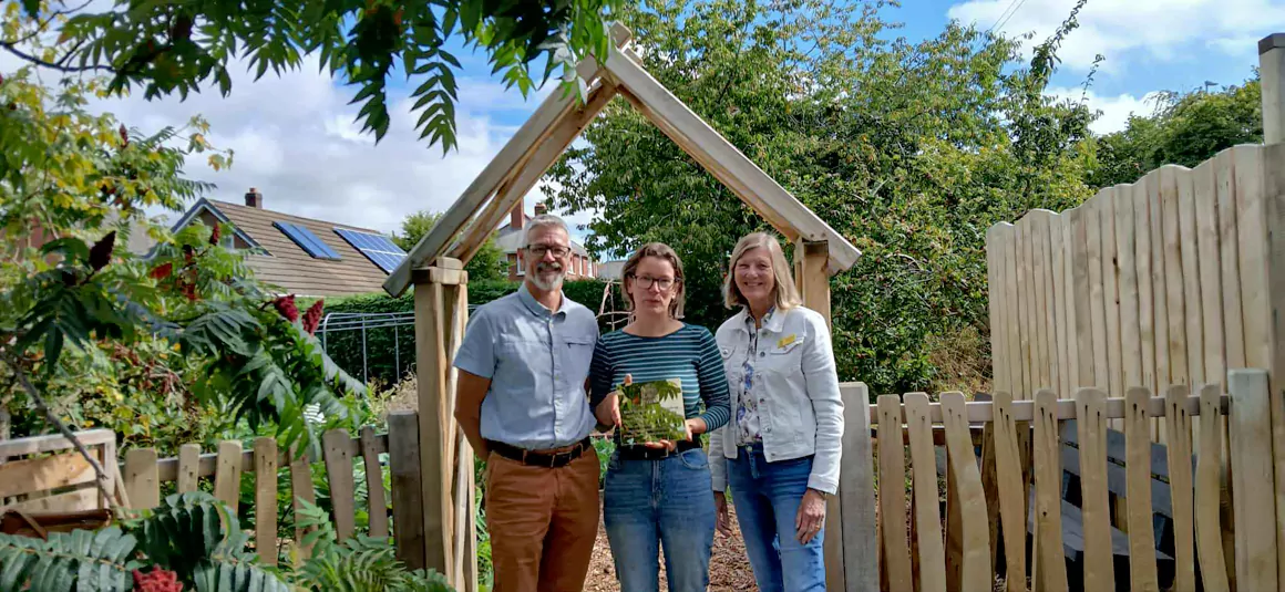 Award Presentation Susan Paynton with Richard Edwards & Mary Cosnett