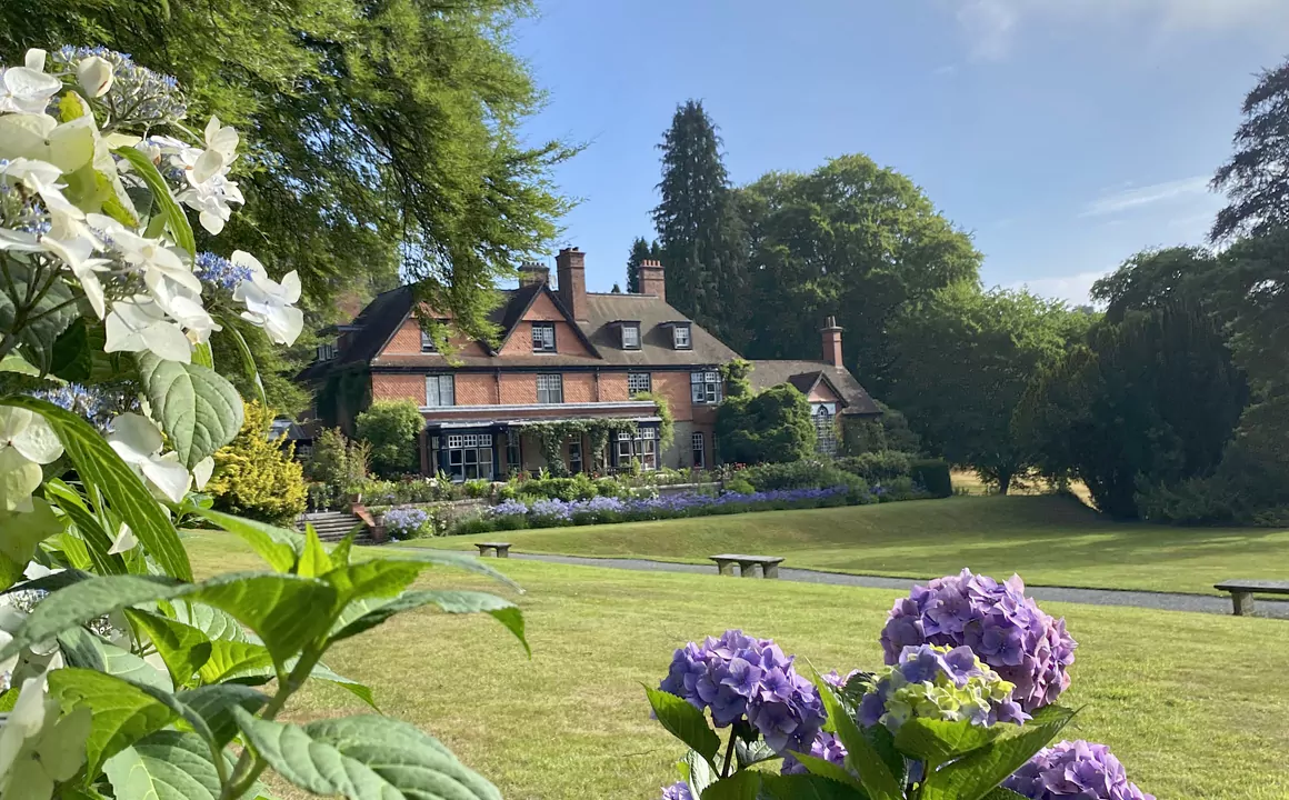 Herefordshire’s Hergest Croft Gardens and Maples Tearoom honoured with VisitEngland Quality Food & Drink Accolade