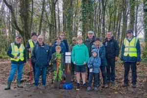 Scouts Plant 1,000 Purple Crocuses to Support Push To End Polio