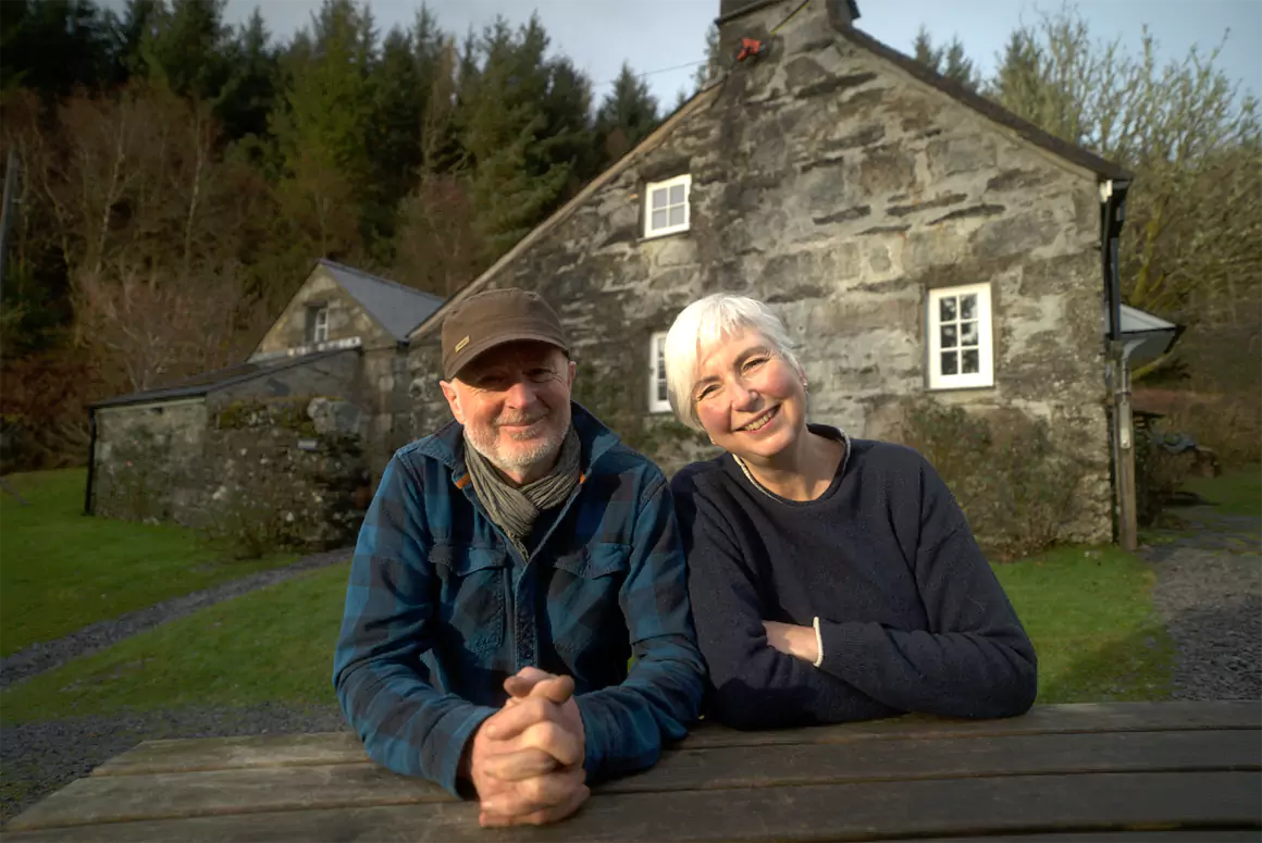 EE Delivers UK First for the People of Penmachno