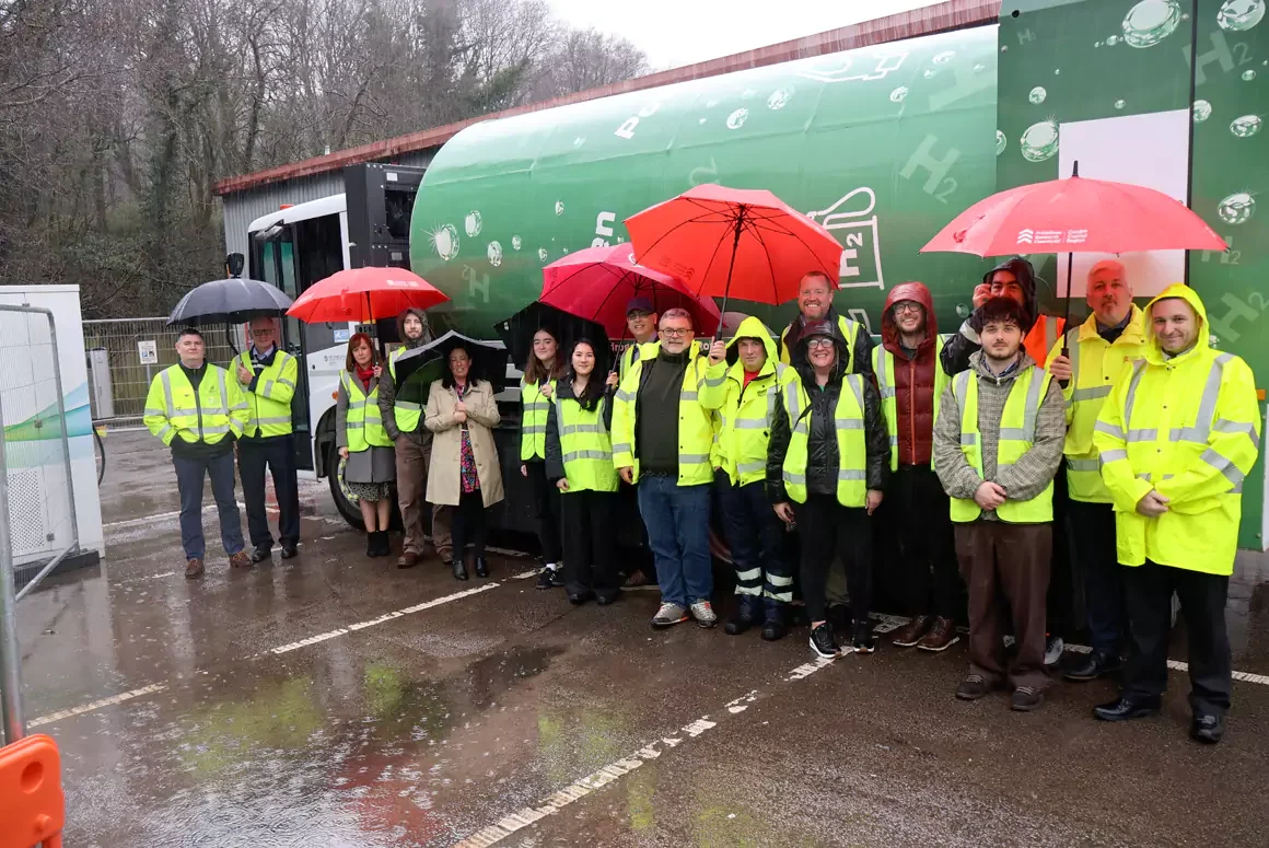 Wales Unveils its First Trial with Hydrogen Refuse Vehicles