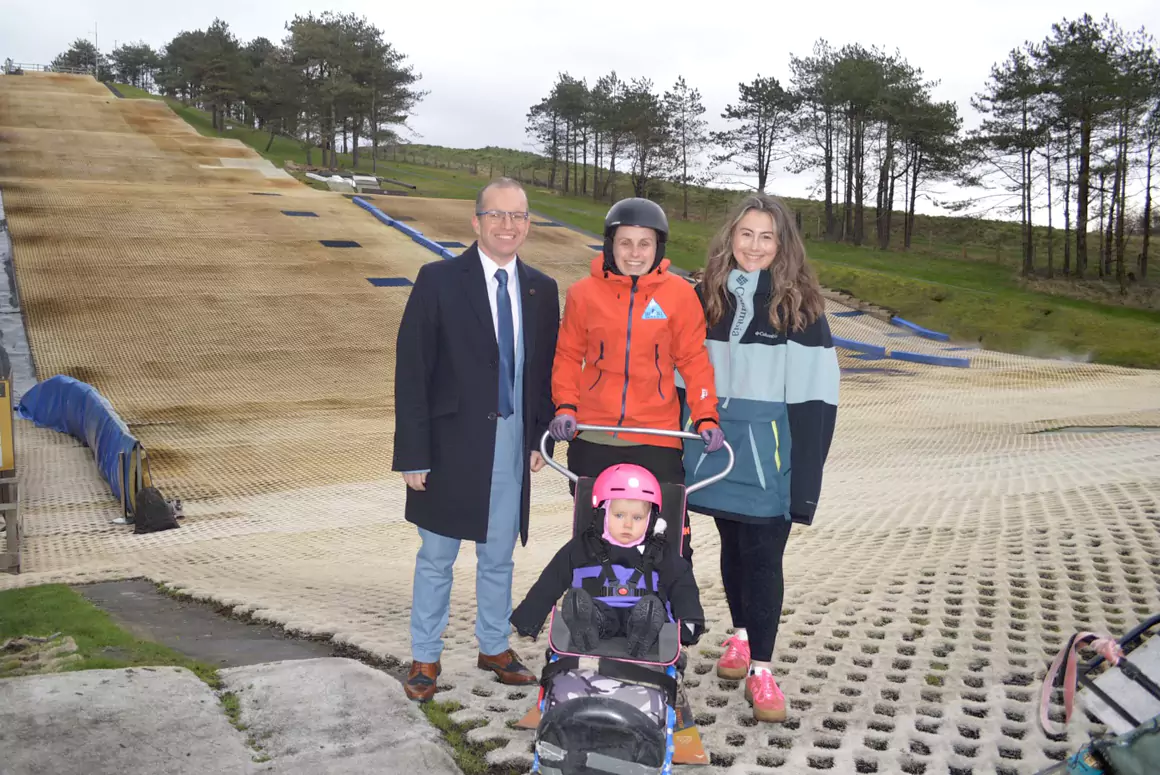 Ashmole & Co Financially Contribute Towards Ski Equipment