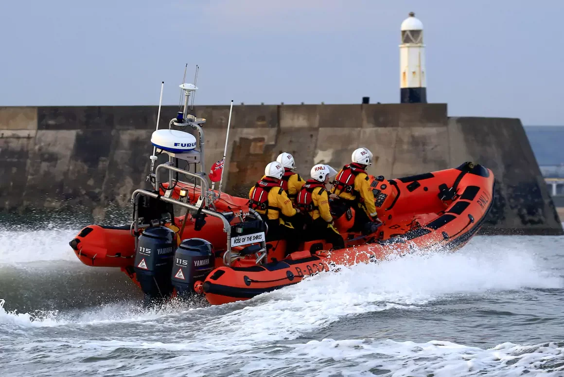 RNLI Barry Dock Marks 125 Years with Gala at St Donat’s