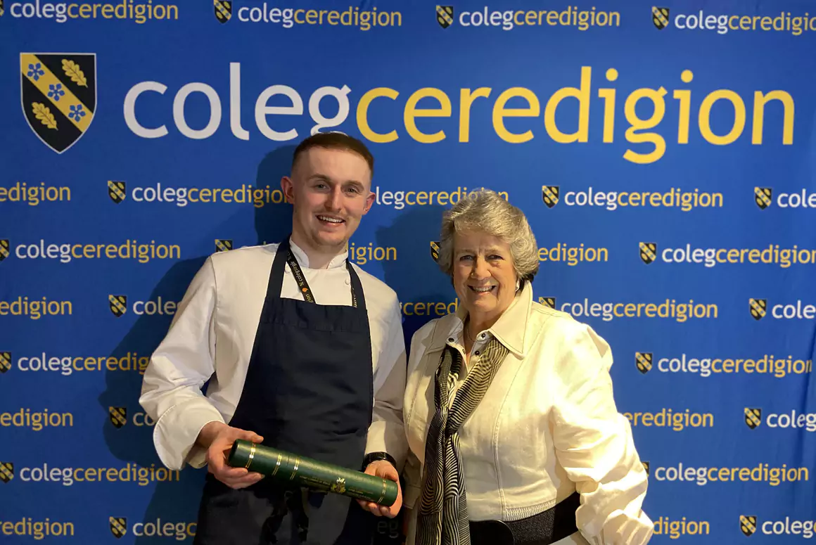 Sam Everton and Sylvia Robert-Sargeant