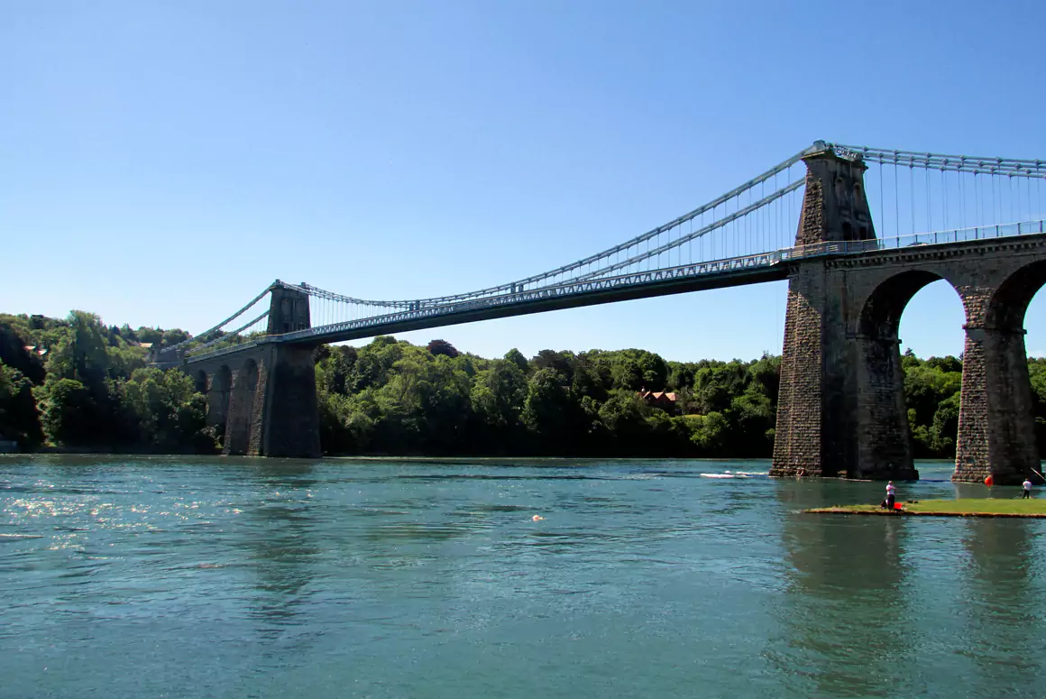 A Tale of Two Bridges The Menai Suspension Bridge