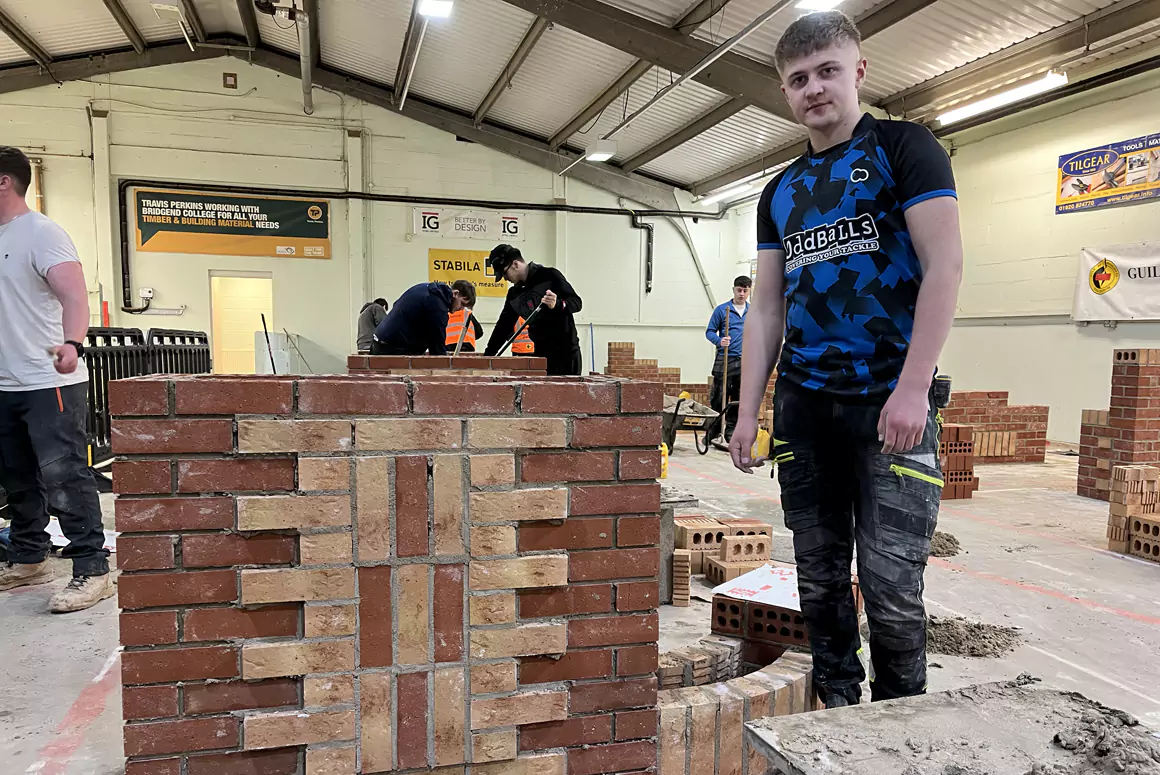Apprentice Takes Third Place at Guild of Bricklayers Competition