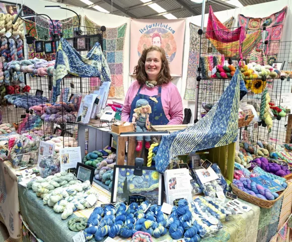Sun Shines on Wonderwool Wales 20th Anniversary Show