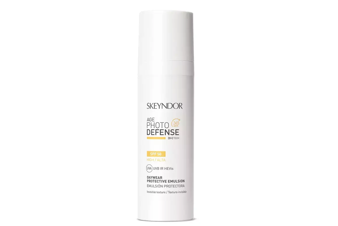 Age Photo Defence Daywear Protective Emulsion SPF 50
