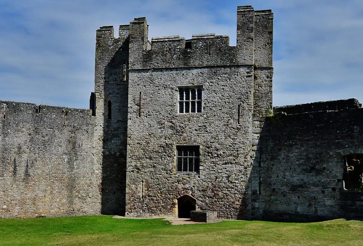 Moelfre and the Wreck of The Royal Charter
