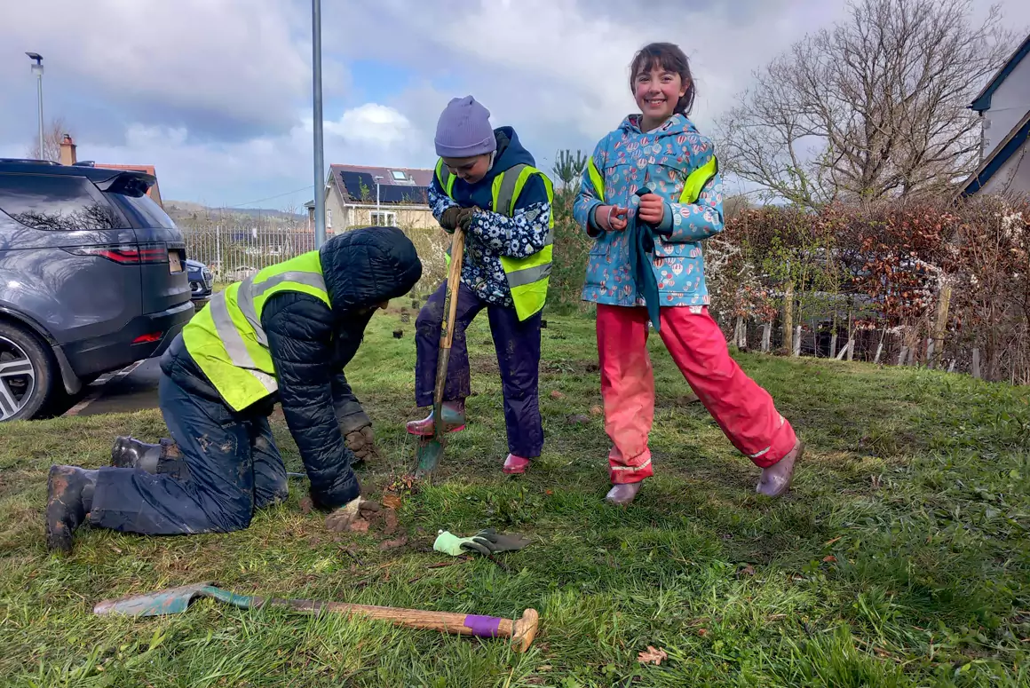 Pupils Extend Support for Nature at School Grounds