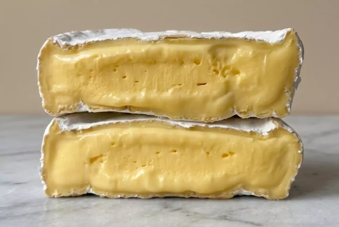 Blorenge a Brie Style Cheese from Usk Valley Cheese