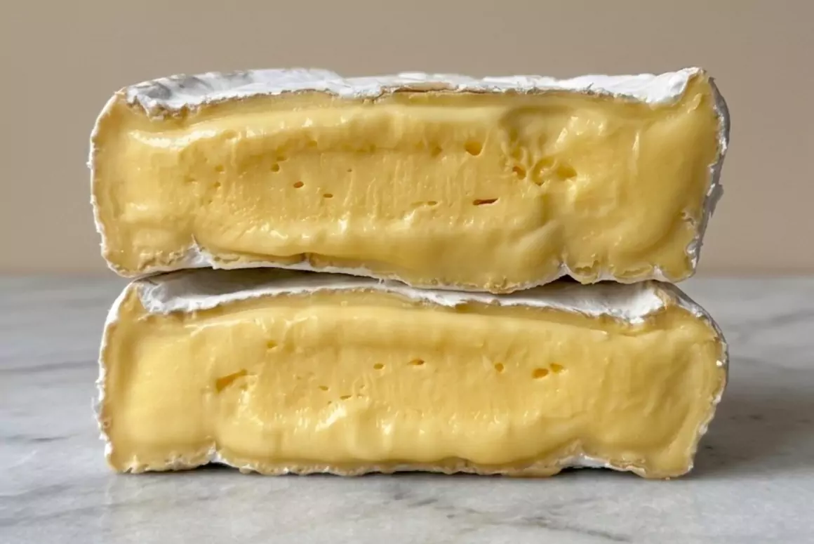 Blorenge a Brie Style Cheese from Usk Valley Cheese