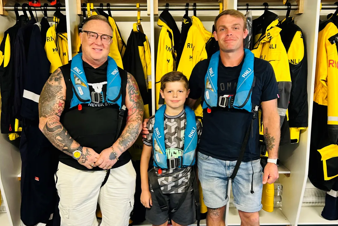Barry Dock RNLI Saves Two Lives In Kayak Rescue