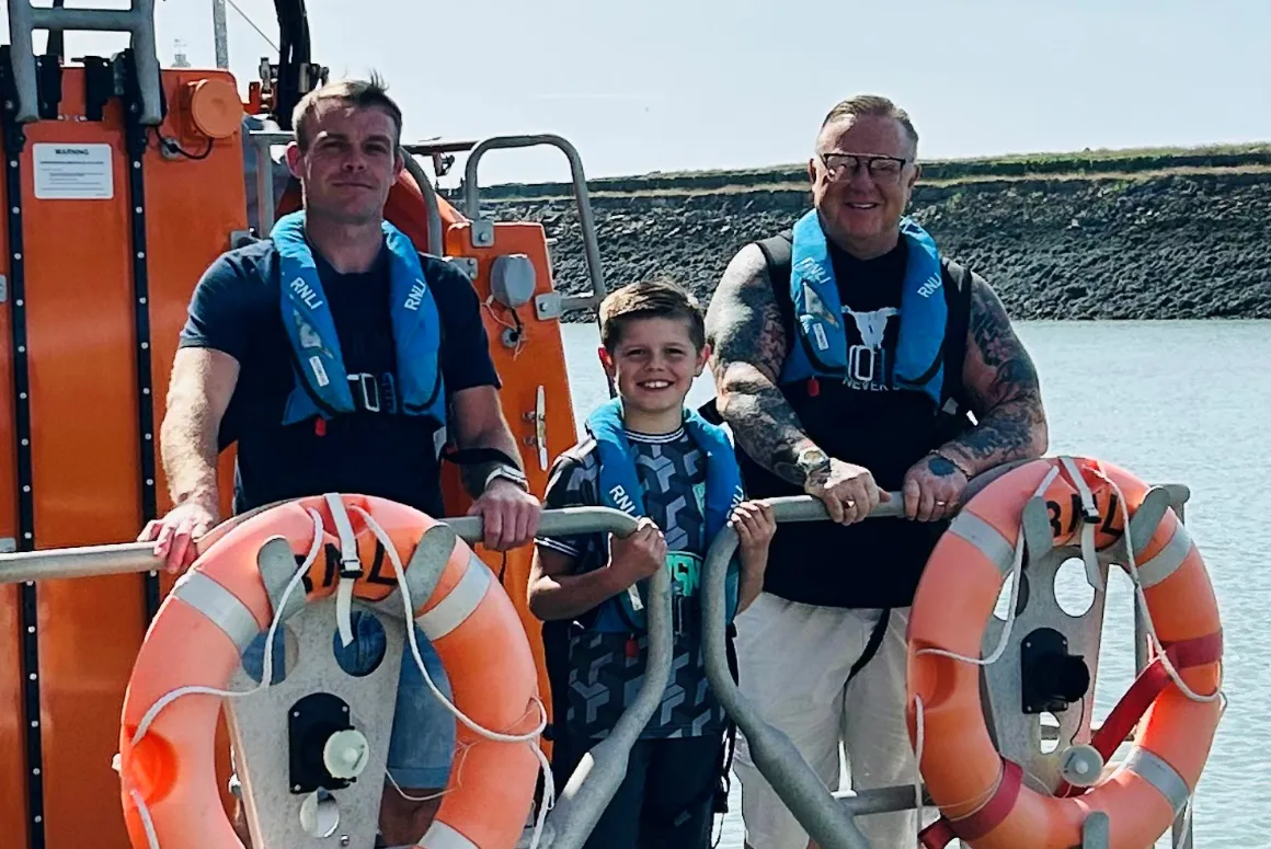 Barry Dock RNLI Saves Two Lives In Kayak Rescue