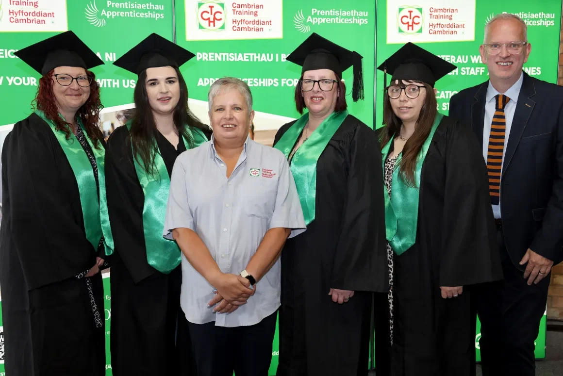 Apprentices Prove ‘You Can Do It, When You B&Q It’