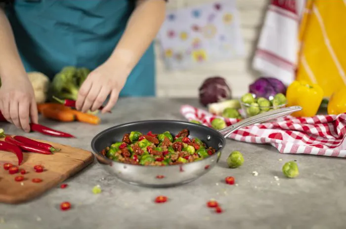 Kuhn Rikon Kitchen Knives & Cookware
