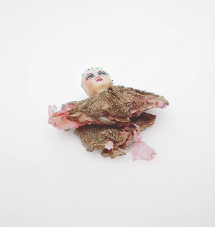 Éléonore False Brings Her Acclaimed Exhibition to Wales