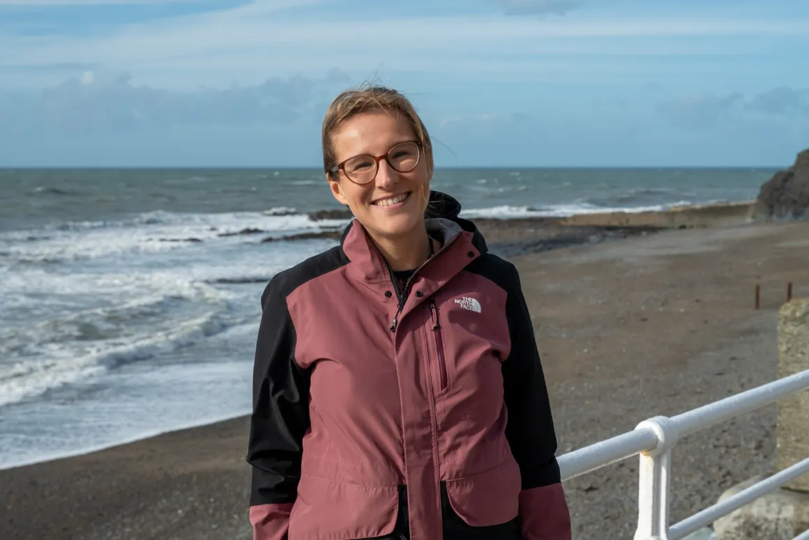 Dr Hannah Rees