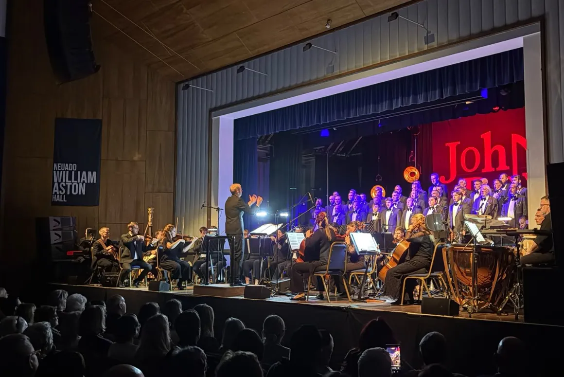 Sold-Out Spectacular Sets Stage for Big Year for Johns’ Boys